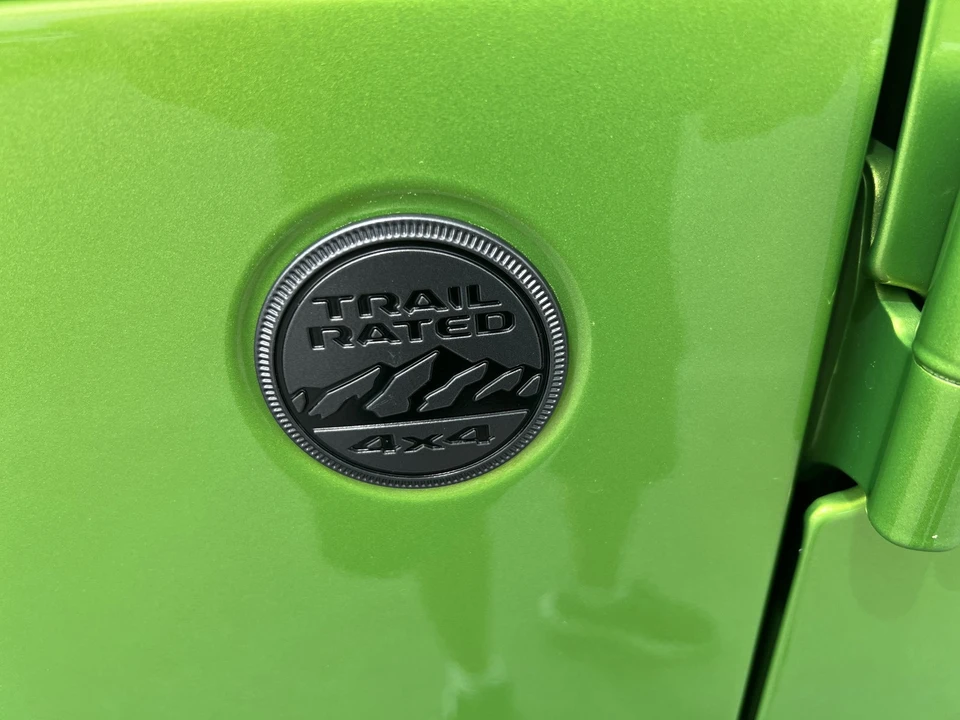 2026 Jeep JL Wrangler - Image 10 of 24