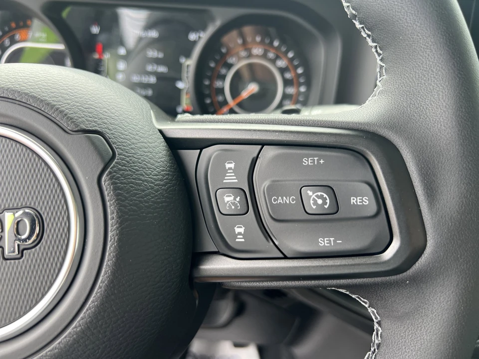 2026 Jeep JL Wrangler - Image 13 of 24