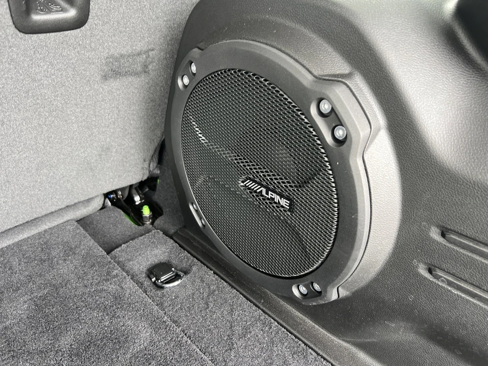 2026 Jeep JL Wrangler - Image 8 of 24