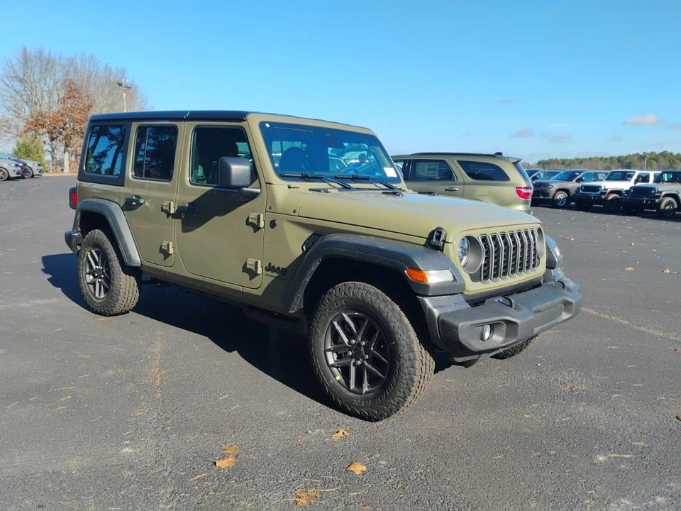 2026 Jeep JL Wrangler - Image 3 of 12