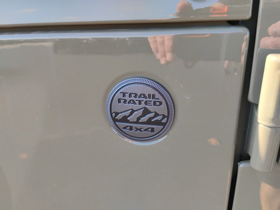 2026 Jeep JL Wrangler - Image 11 of 12