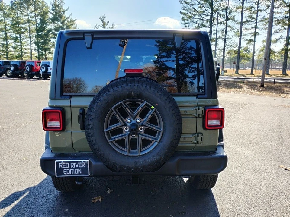2026 Jeep JL Wrangler - Image 6 of 12