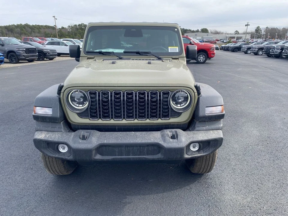 2026 Jeep JL Wrangler - Image 2 of 12
