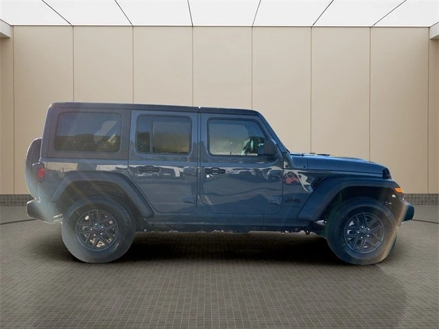 2026 Jeep JL Wrangler - Image 6 of 12
