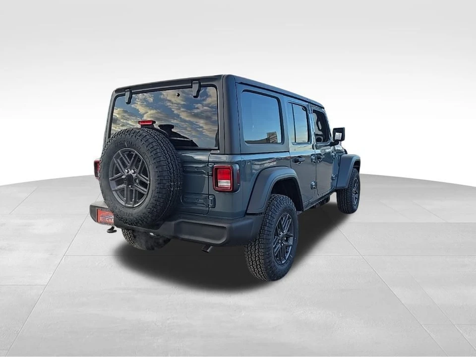 2026 Jeep JL Wrangler - Image 5 of 13