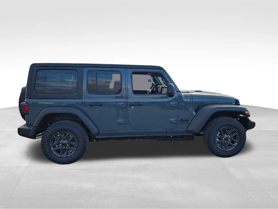 2026 Jeep JL Wrangler - Image 6 of 13