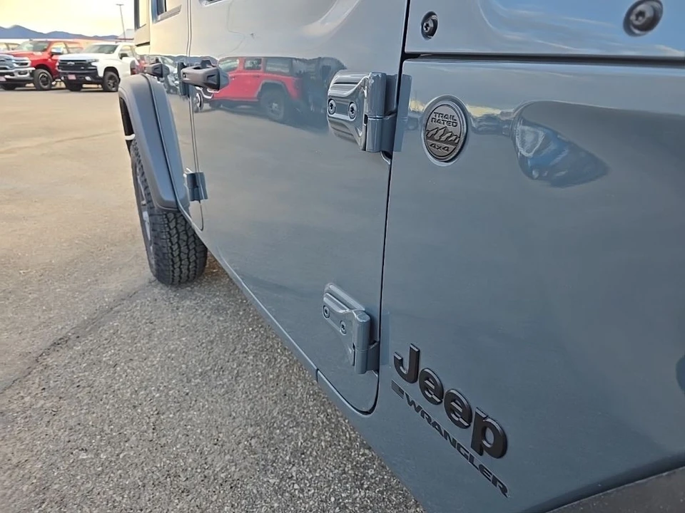 2026 Jeep JL Wrangler - Image 8 of 13