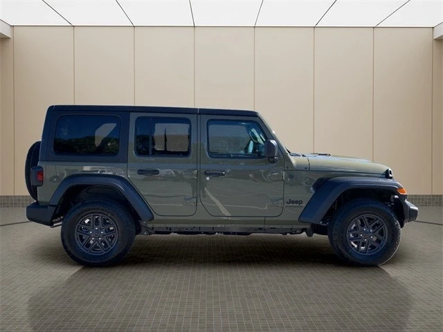2026 Jeep JL Wrangler - Image 6 of 12