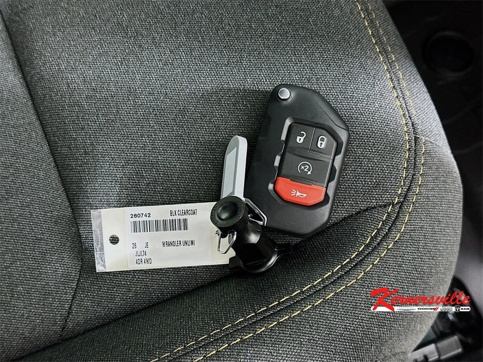 2026 Jeep JL Wrangler - Image 18 of 19