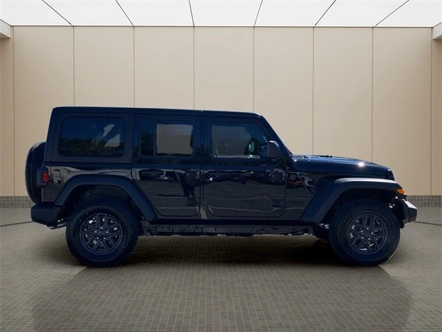 2026 Jeep JL Wrangler - Image 6 of 12
