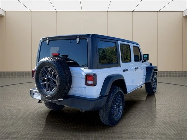 2026 Jeep JL Wrangler - Image 5 of 12