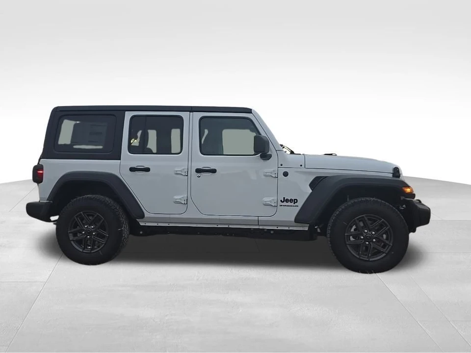 2026 Jeep JL Wrangler - Image 2 of 17