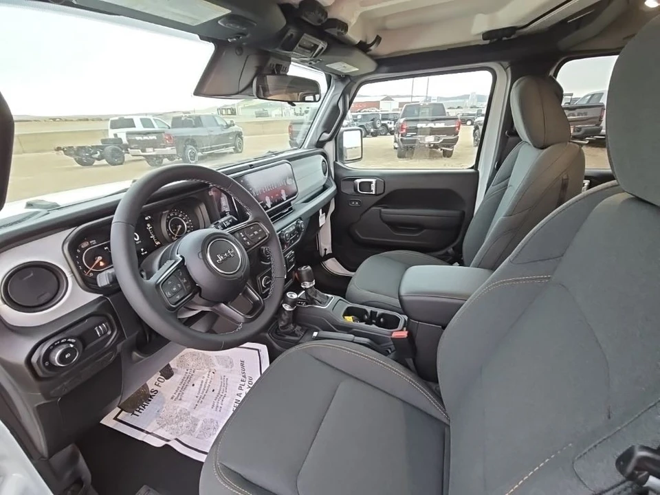 2026 Jeep JL Wrangler - Image 11 of 17