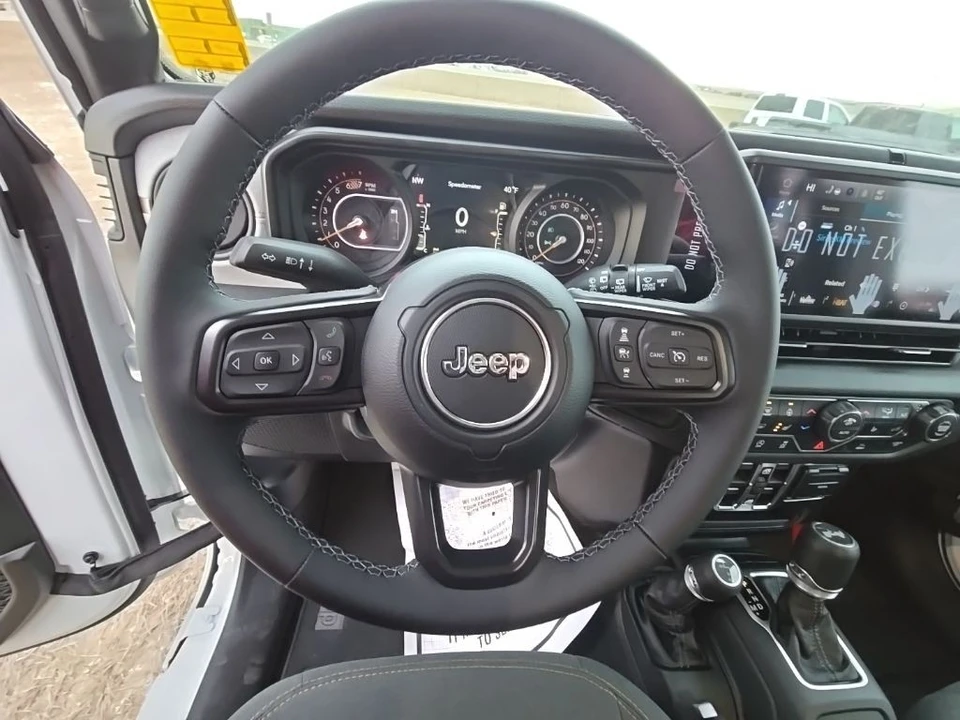 2026 Jeep JL Wrangler - Image 12 of 17
