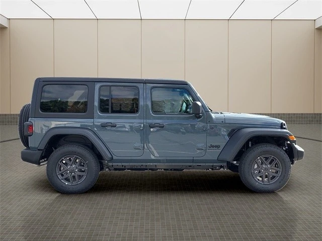 2026 Jeep JL Wrangler - Image 6 of 12