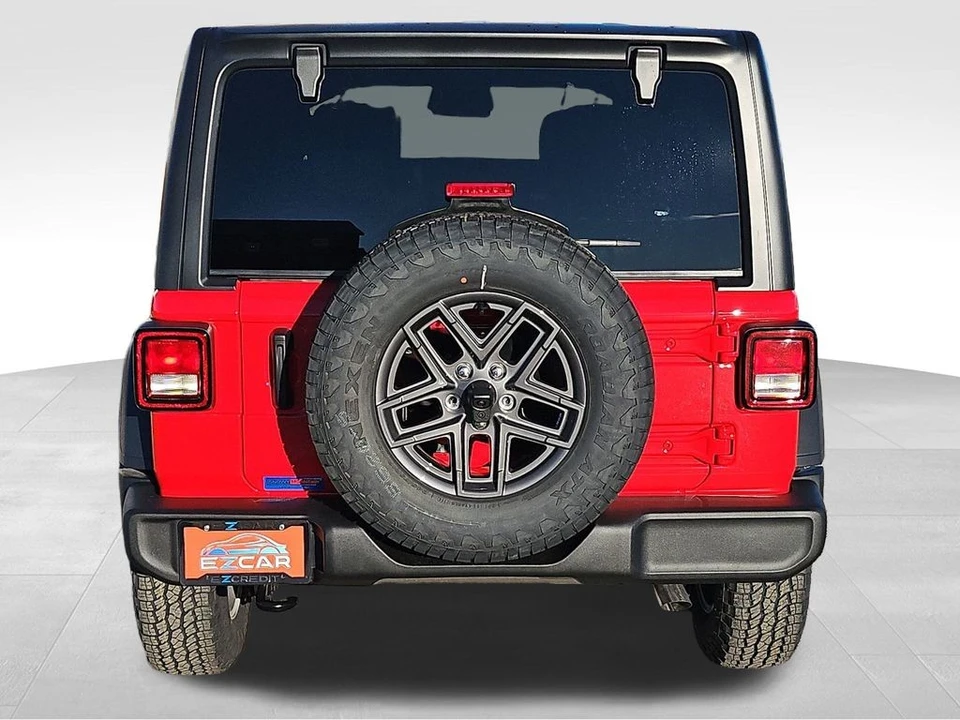 2026 Jeep JL Wrangler - Image 14 of 21
