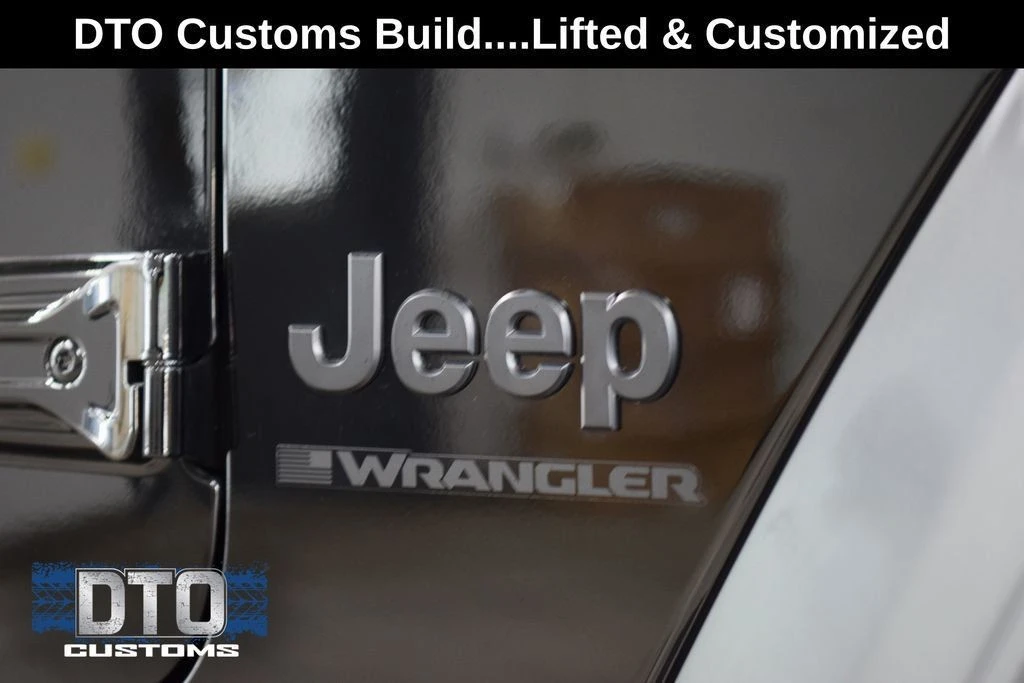 2026 Jeep JL Wrangler - Image 14 of 31