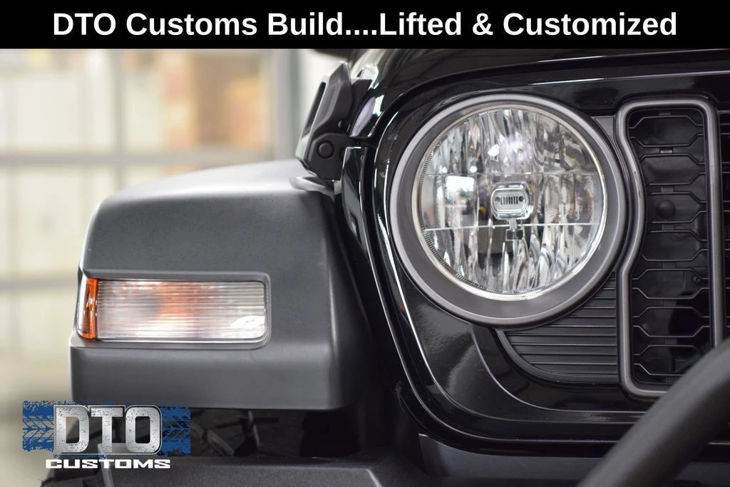 2026 Jeep JL Wrangler - Image 10 of 31