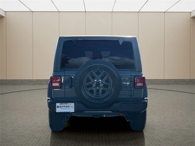 2026 Jeep JL Wrangler - Image 4 of 12