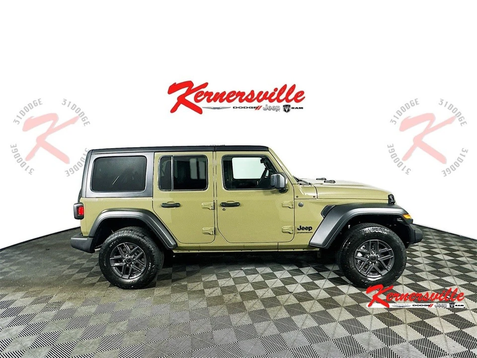 2026 Jeep JL Wrangler - Image 8 of 20
