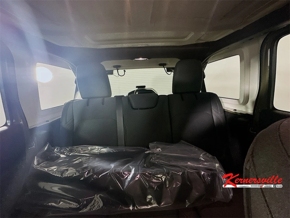 2026 Jeep JL Wrangler - Image 10 of 20