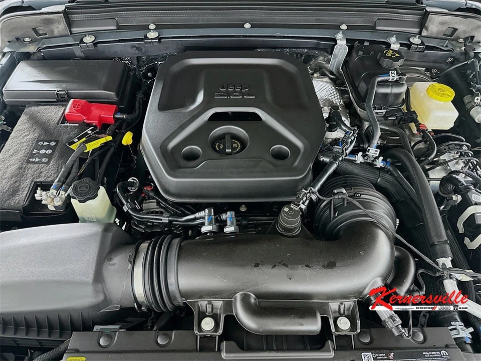 2026 Jeep JL Wrangler - Image 18 of 21