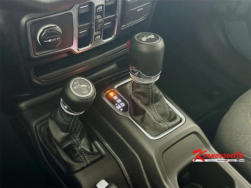 2026 Jeep JL Wrangler - Image 12 of 21