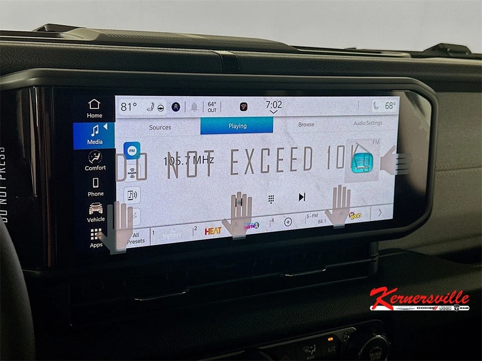2026 Jeep JL Wrangler - Image 13 of 21