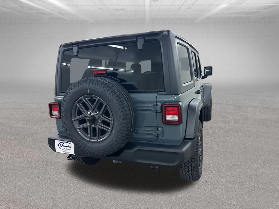 2026 Jeep JL Wrangler - Image 10 of 12
