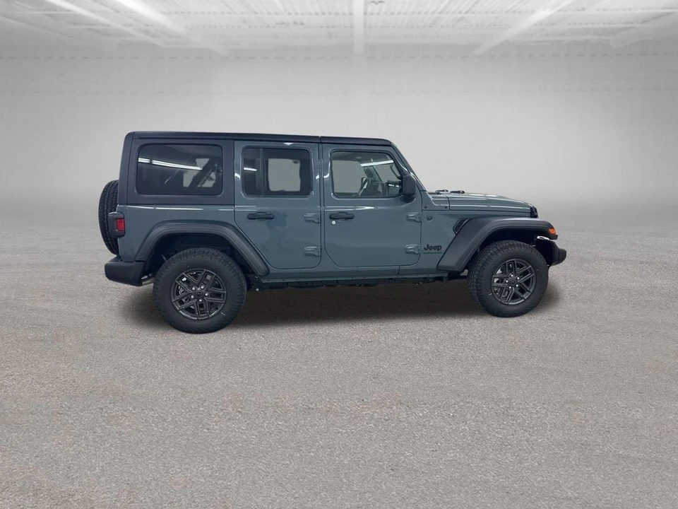 2026 Jeep JL Wrangler - Image 12 of 12