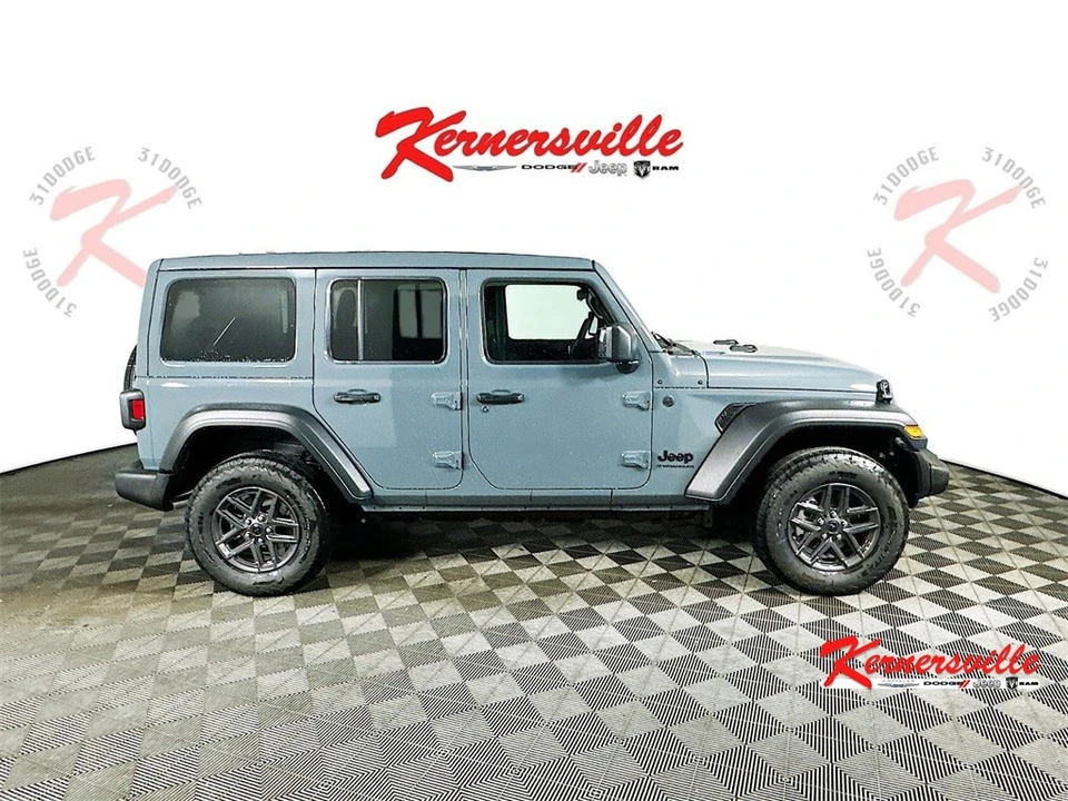 2026 Jeep JL Wrangler - Image 8 of 12
