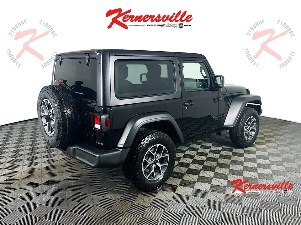 2026 Jeep JL Wrangler - Image 7 of 21