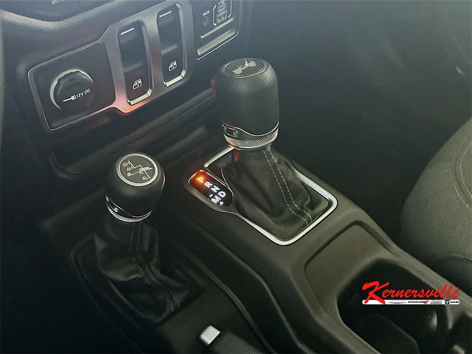 2026 Jeep JL Wrangler - Image 12 of 21
