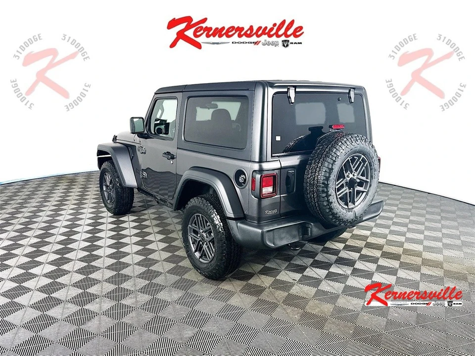 2026 Jeep JL Wrangler - Image 5 of 21