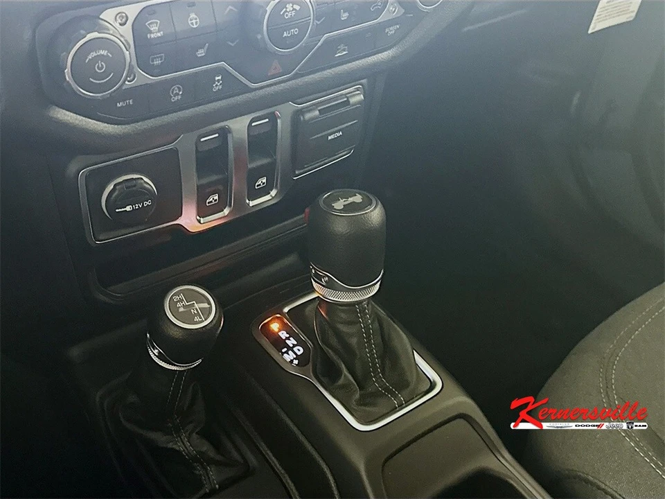 2026 Jeep JL Wrangler - Image 12 of 21