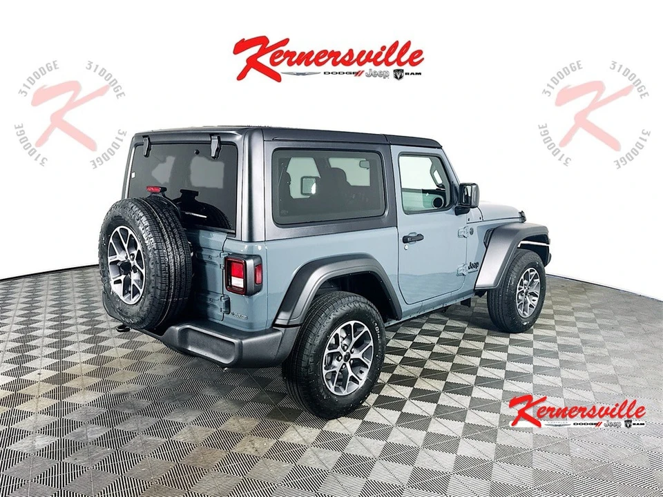 2026 Jeep JL Wrangler - Image 7 of 21