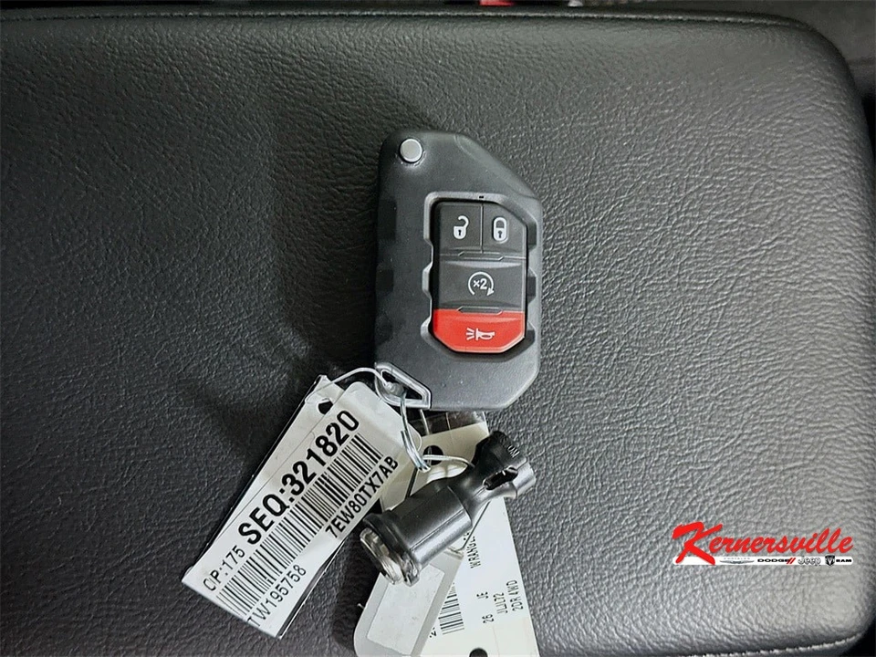 2026 Jeep JL Wrangler - Image 19 of 21