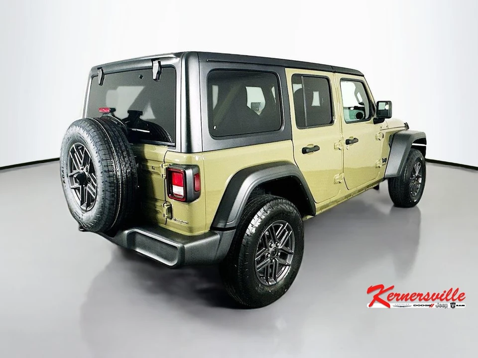 2026 Jeep JL Wrangler - Image 7 of 12