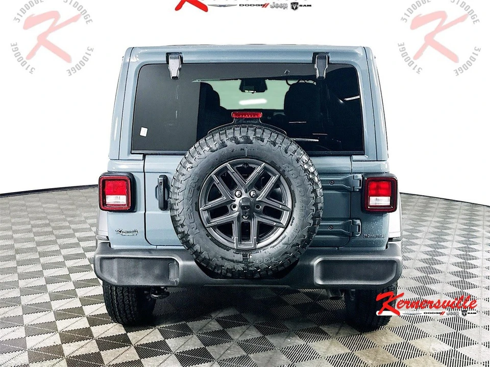 2026 Jeep JL Wrangler - Image 6 of 21