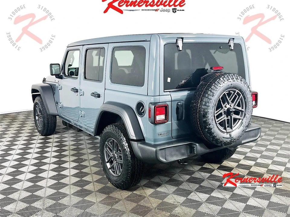 2026 Jeep JL Wrangler - Image 5 of 21