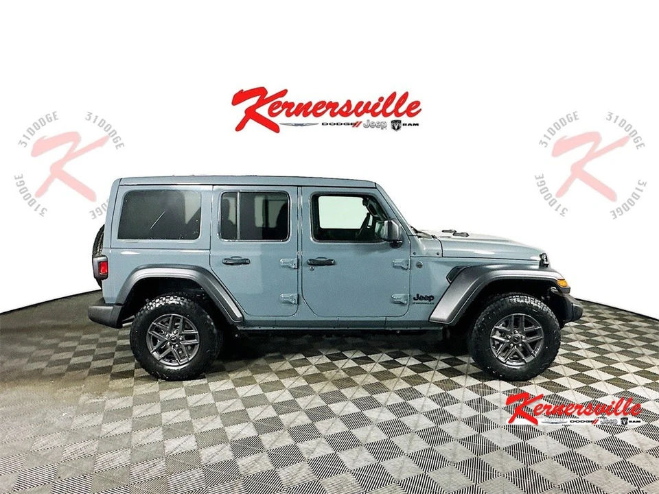 2026 Jeep JL Wrangler - Image 8 of 21