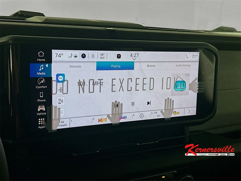 2026 Jeep JL Wrangler - Image 13 of 21