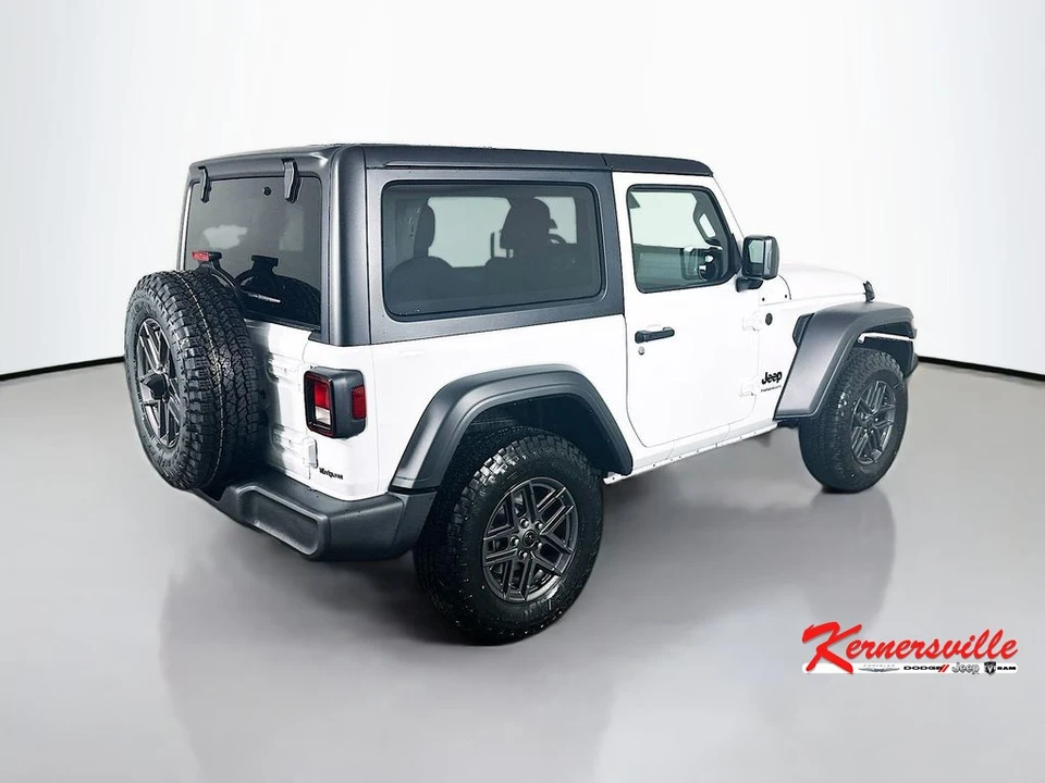 2026 Jeep JL Wrangler - Image 7 of 12