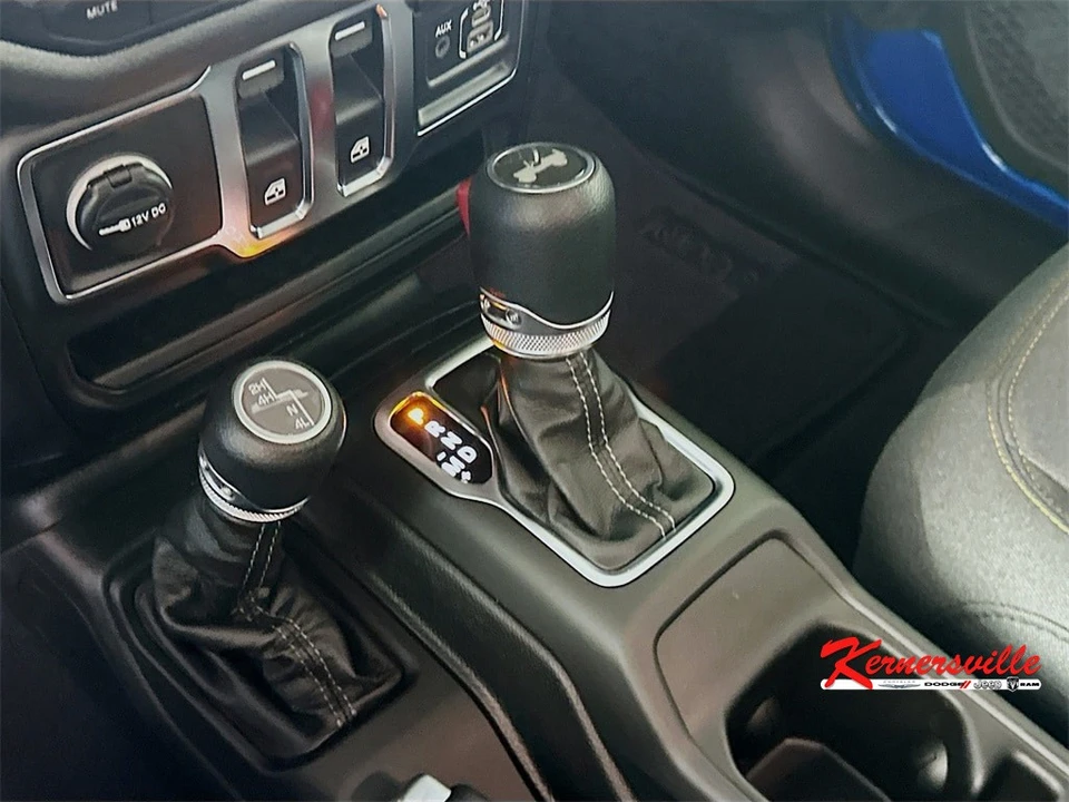 2026 Jeep JL Wrangler - Image 12 of 21