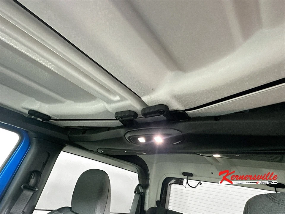 2026 Jeep JL Wrangler - Image 14 of 21