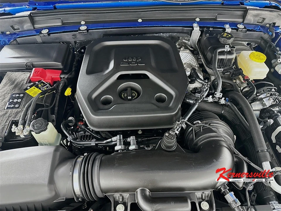 2026 Jeep JL Wrangler - Image 18 of 21