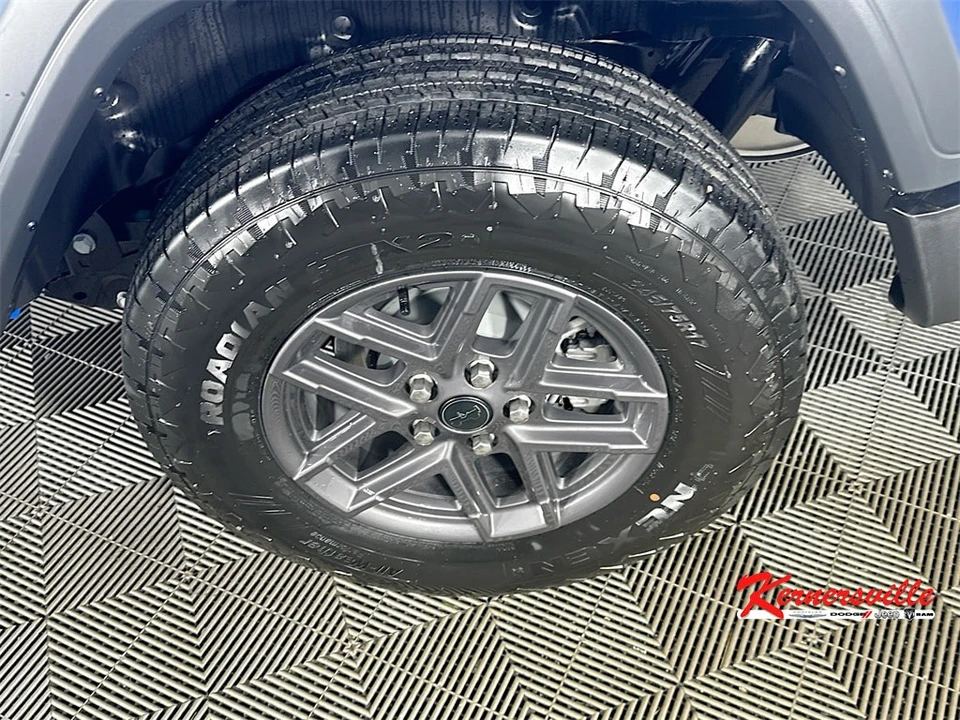 2026 Jeep JL Wrangler - Image 16 of 20