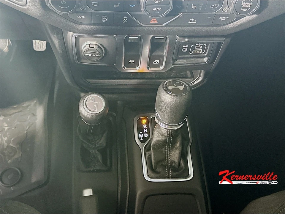 2026 Jeep JL Wrangler - Image 12 of 20