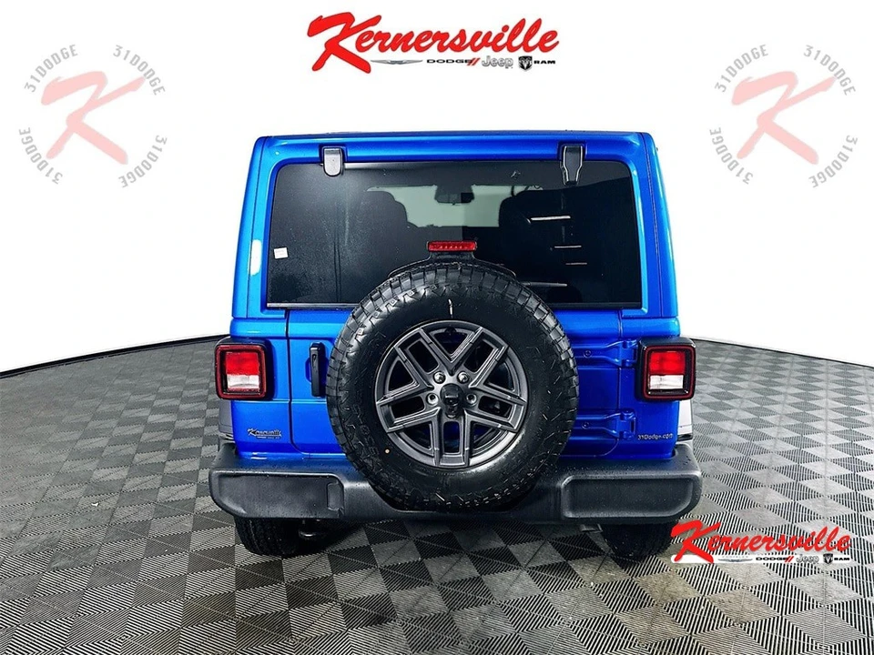 2026 Jeep JL Wrangler - Image 6 of 19
