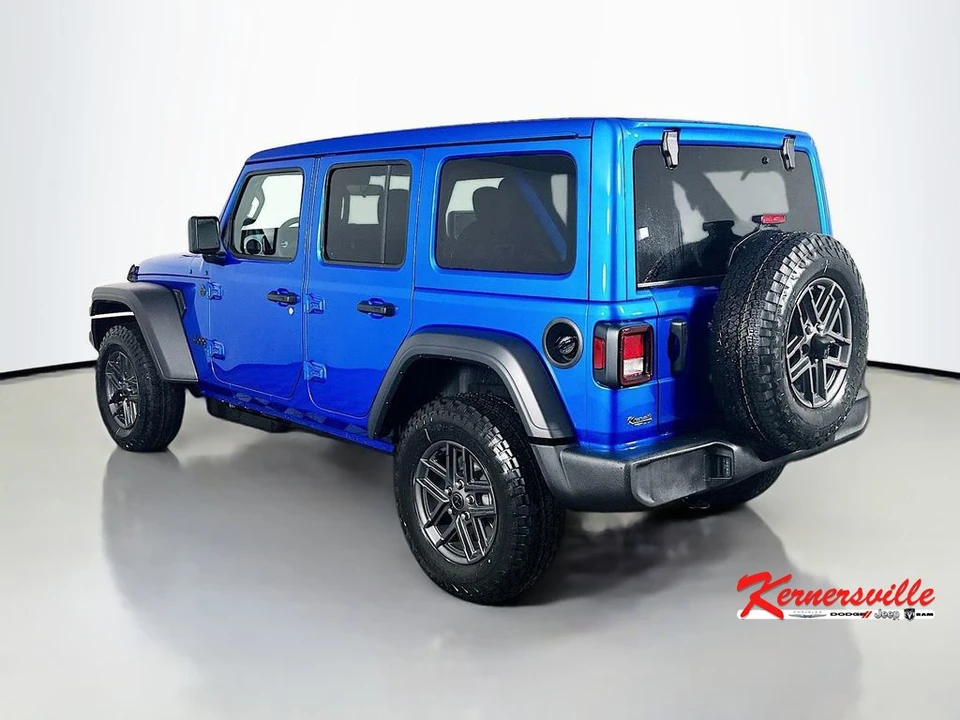 2026 Jeep JL Wrangler - Image 5 of 12